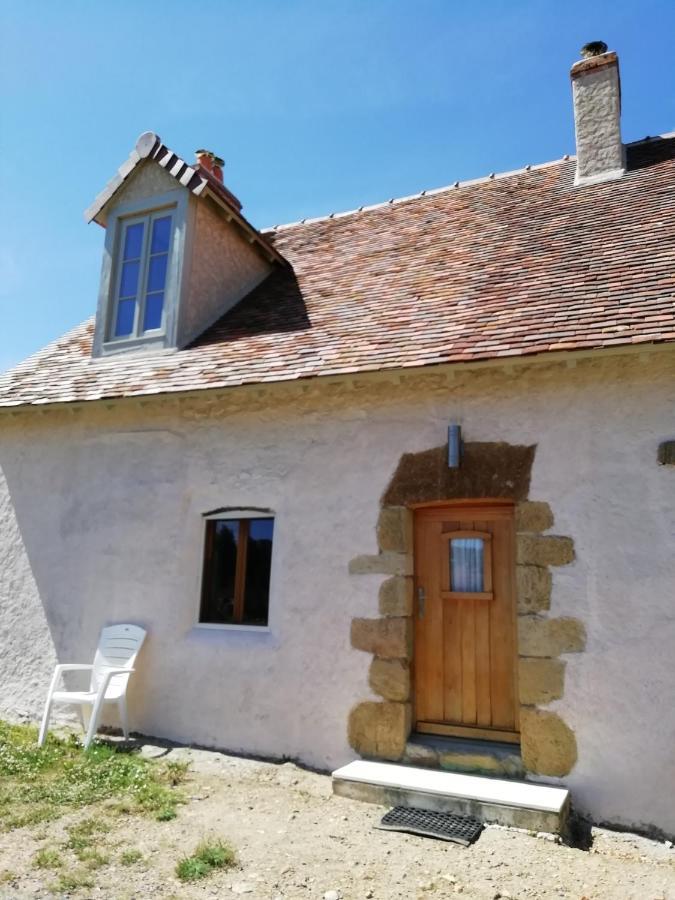 Chez Pastuso Brigueuil-le-Chantre Exterior foto